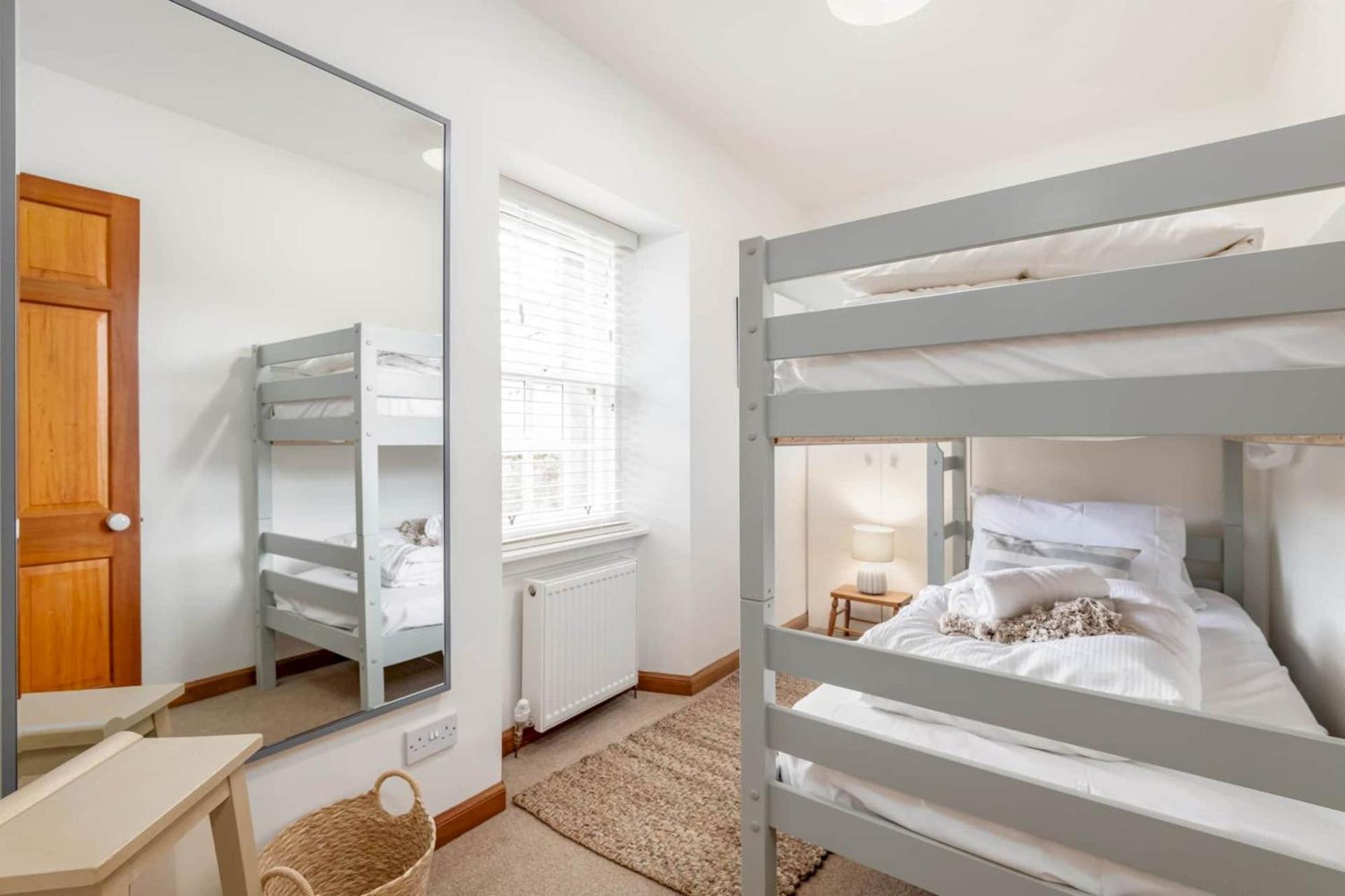 Crail Town House Villa ภายนอก รูปภาพ