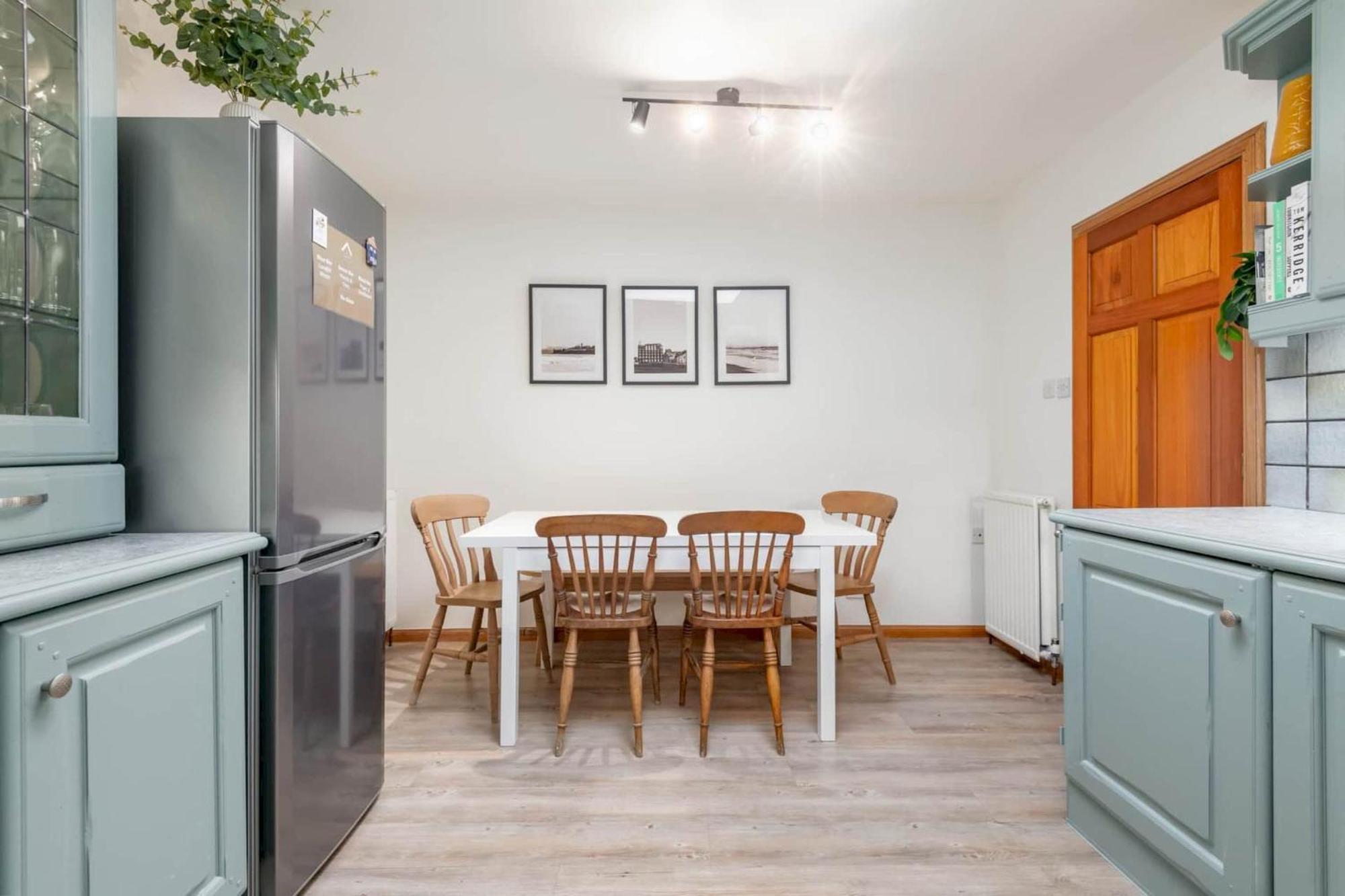 Crail Town House Villa ภายนอก รูปภาพ