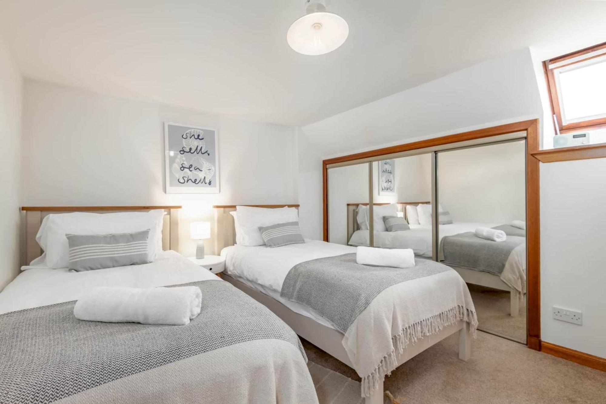 Crail Town House Villa ภายนอก รูปภาพ